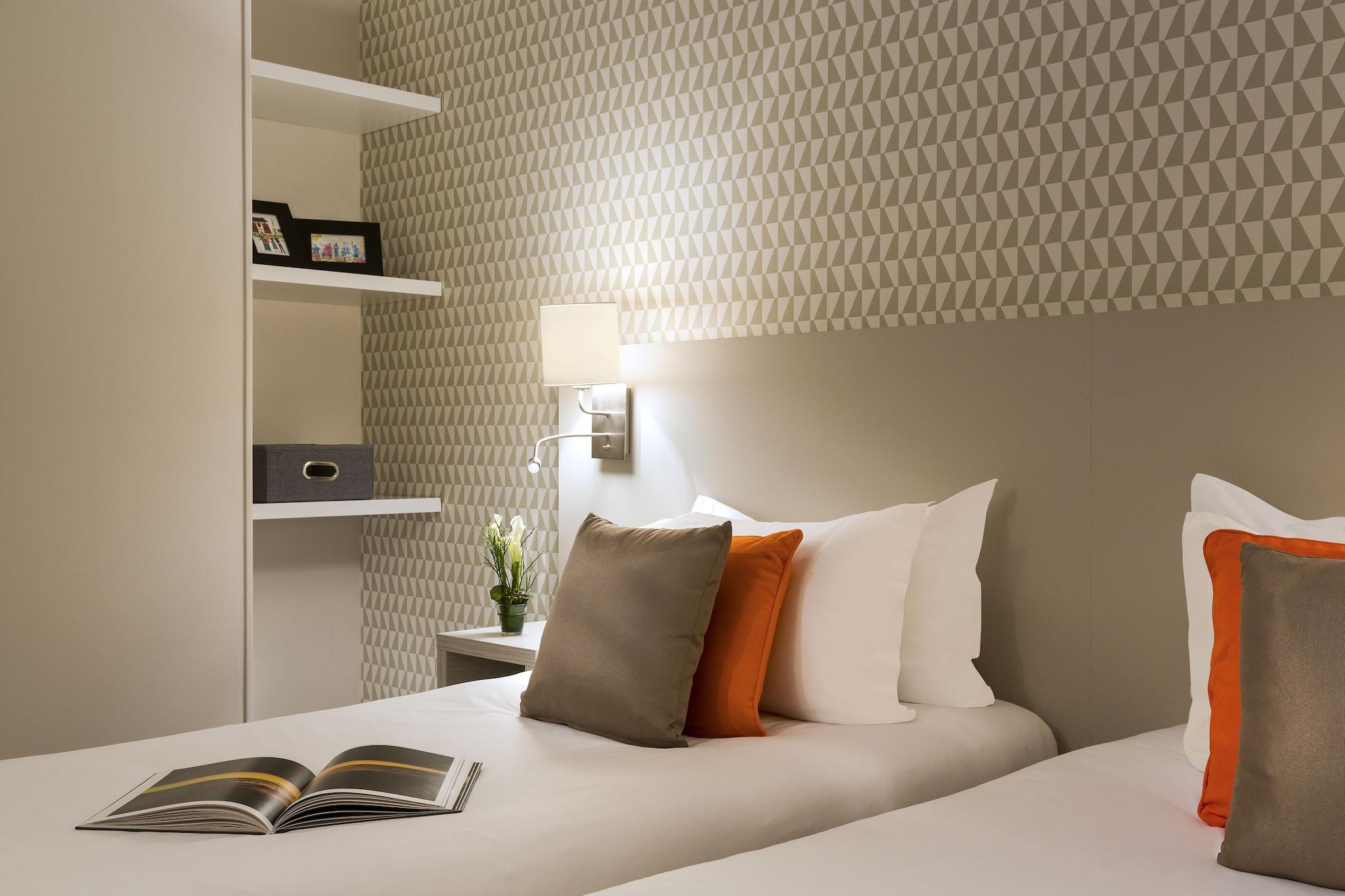 Aparthotel Citadines Montmartre Parigi Esterno foto