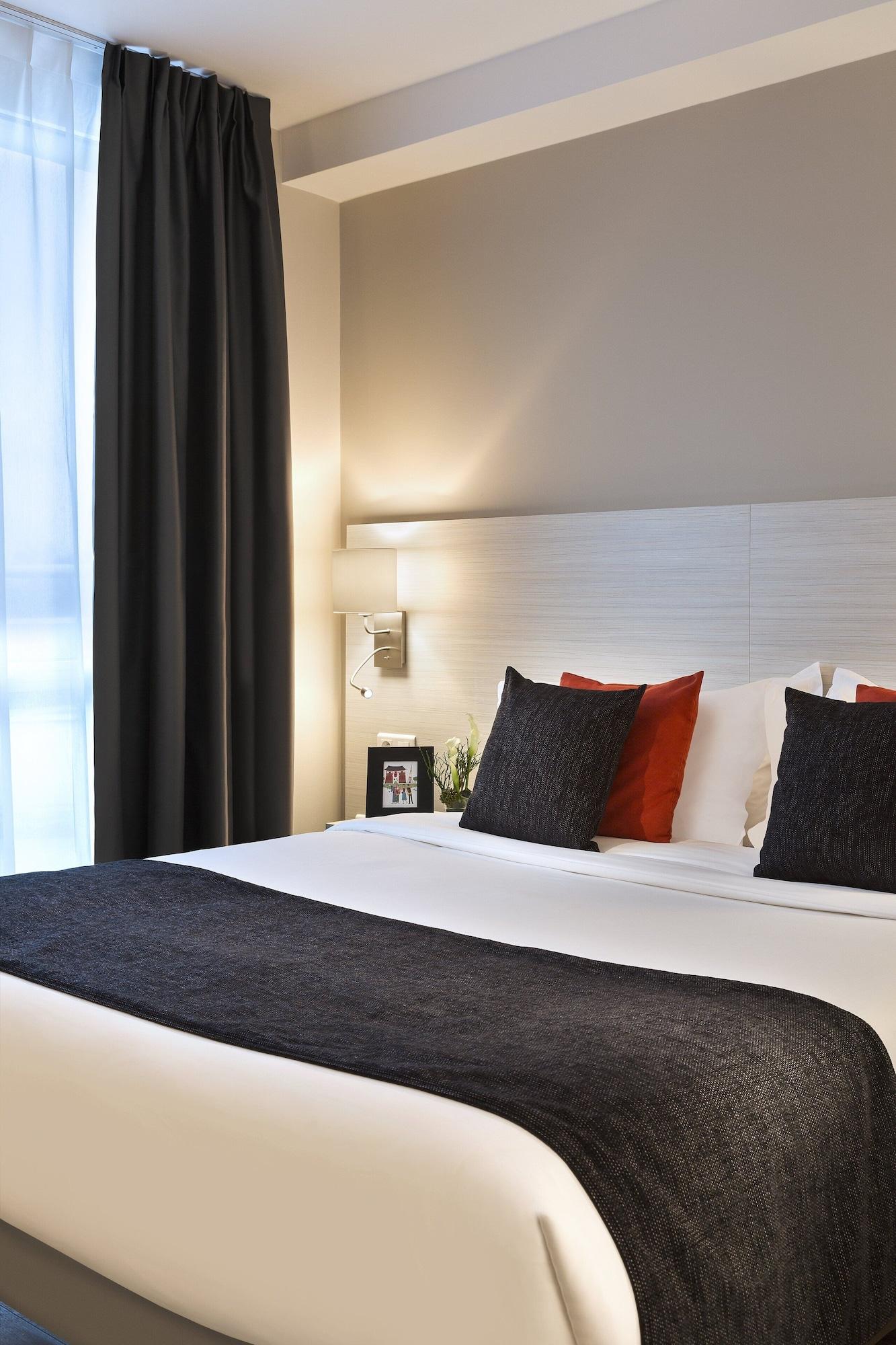 Aparthotel Citadines Montmartre Parigi Esterno foto