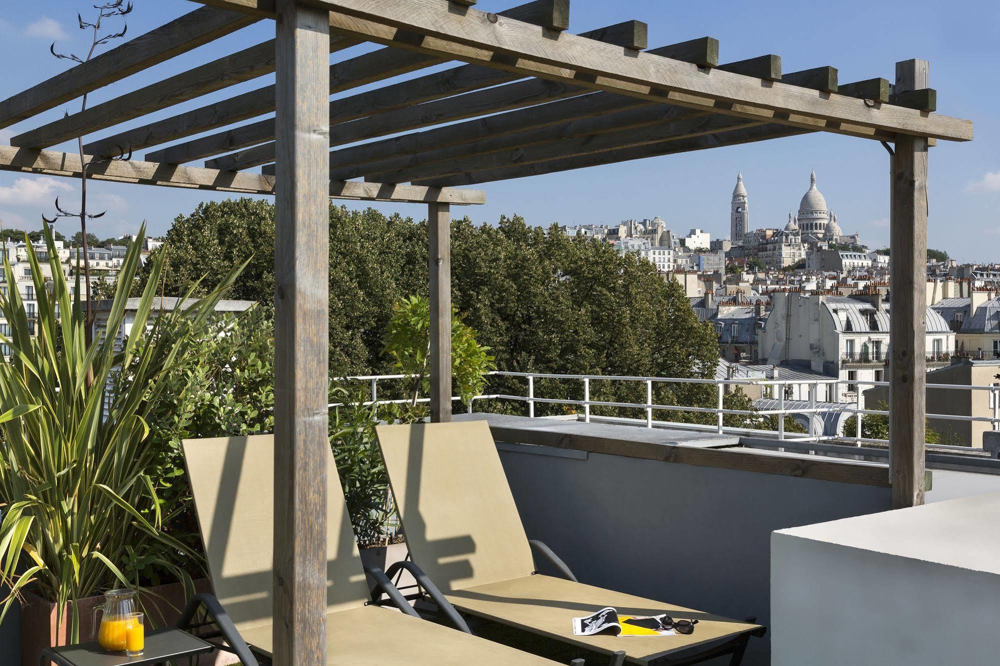 Aparthotel Citadines Montmartre Parigi Esterno foto